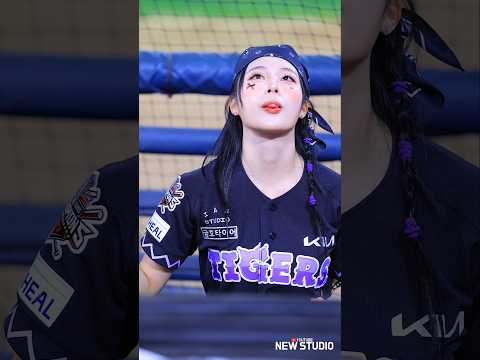 " 이쁜 표정 보기가 너무어렵다" 2508
