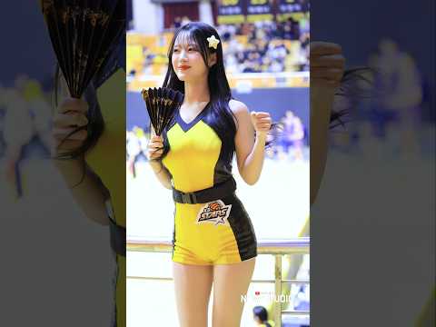 " 인간 비타민이다 보면 피로가 사라진다 " 251104 정설아 치어리더 직캠