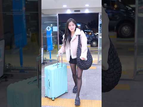 출국 "험난하다 험난해" 이주은(Lee Ju-Eun[李珠珢])치어리더