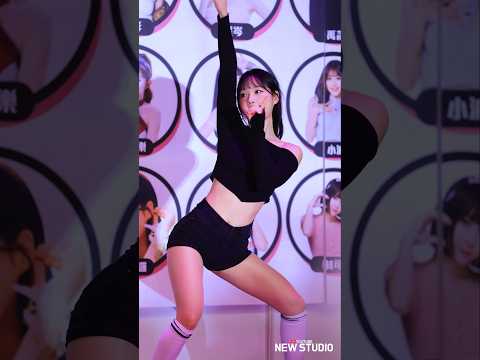 " 25년 핫 했던 롯데 아웃송 최홍라 치어리더 직캠 "