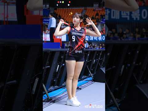 " 새롭게 생긴 작타 응원가!!  귀여움 터진다 " 251031 하지원 치어리더 직캠