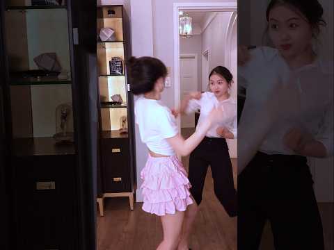 동생의 너무 적극적인 리액션