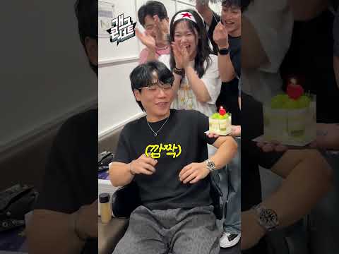 송필근 깜짝 카메라 준비한 34기 신인들 l KBS 방송