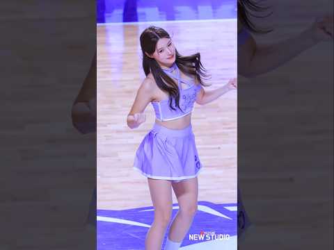 " 단언컨데 25년 최고 핸즈업이다 " 251115 이예빈 치어리더 직캠 https://op.opparadise.com/data/apms/video/youtube/_WUI0CKfKio.jpg " 단언컨데 25년 최고 핸즈업이다 " 251115 이예빈 치어리더 직캠