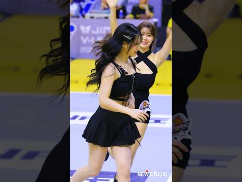 " 빠른퇴장~!!  하지만 이쁘게 퇴장하기!  " 251030 정설아 치어리더 직캠