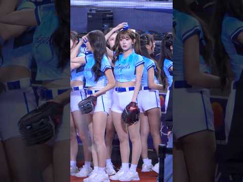 묘기 부리는 이주은(Lee Ju-Eun[李珠珢])치어리더