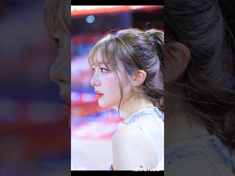" 윙크 연습하는 이쁜애  " 250911 권희원치어리더 직캠