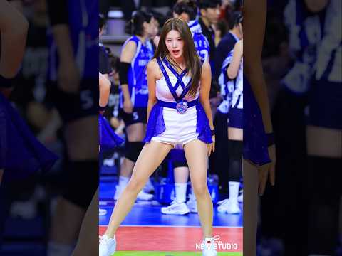 " 미모 레슨 ! 시작해보자 " 251028 이예빈 치어리더 직캠