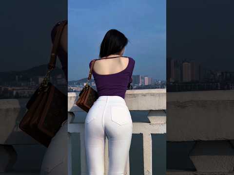 Beautiful Chinese Girl | Street Aesthetic https://op.opparadise.com/data/apms/video/youtube/gszn-MSlbLQ.jpg Beautiful Chinese Girl | Street Aesthetic