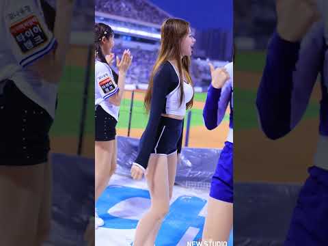 "비오는날 워페가 그립다" 250810 이예빈치어리더 피리아웃송 직캠
